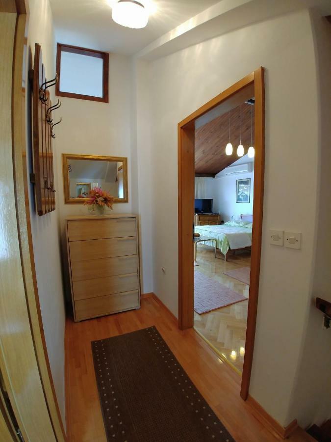 Penthouse Studio With Sea View Makarska Luaran gambar