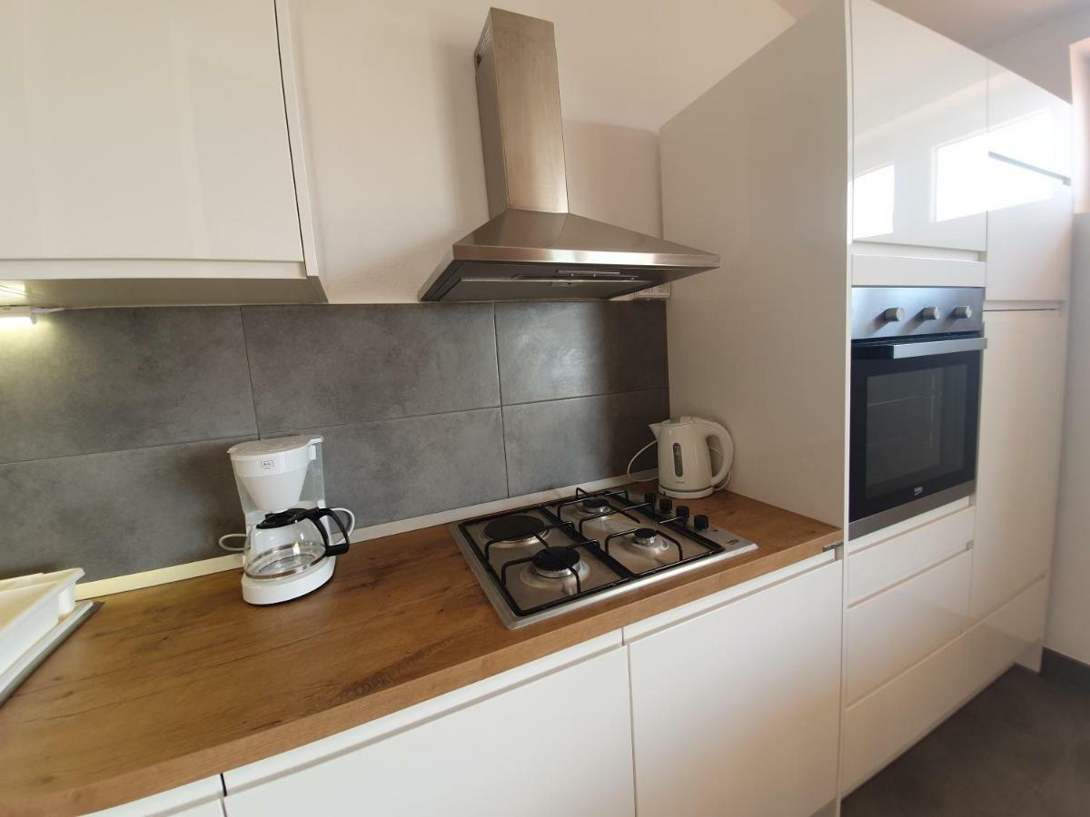 Penthouse Studio With Sea View Makarska Luaran gambar